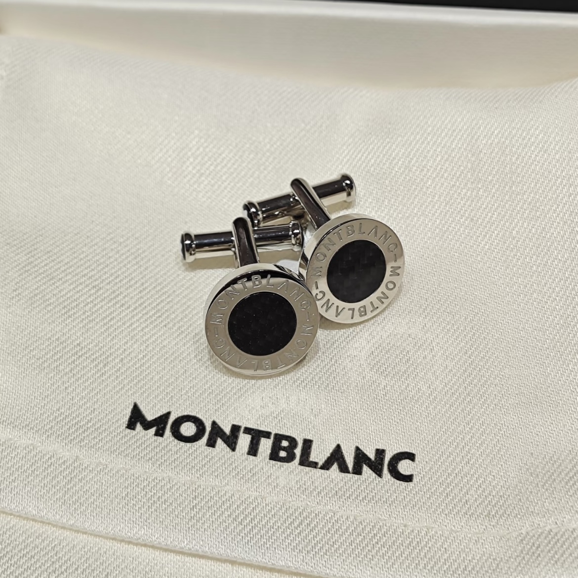 德国正品万宝龙大班系列黑色玛瑙男士衬衫扣袖扣袖钉MB107463