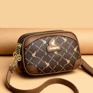 正品真皮小圆包复古风邮差包时尚百搭单肩斜挎包女2024新款豆腐包