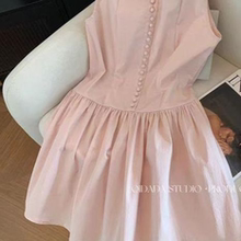 粉色无袖吊带连衣裙女夏季收腰显瘦高级感时尚短款小个子减龄裙子