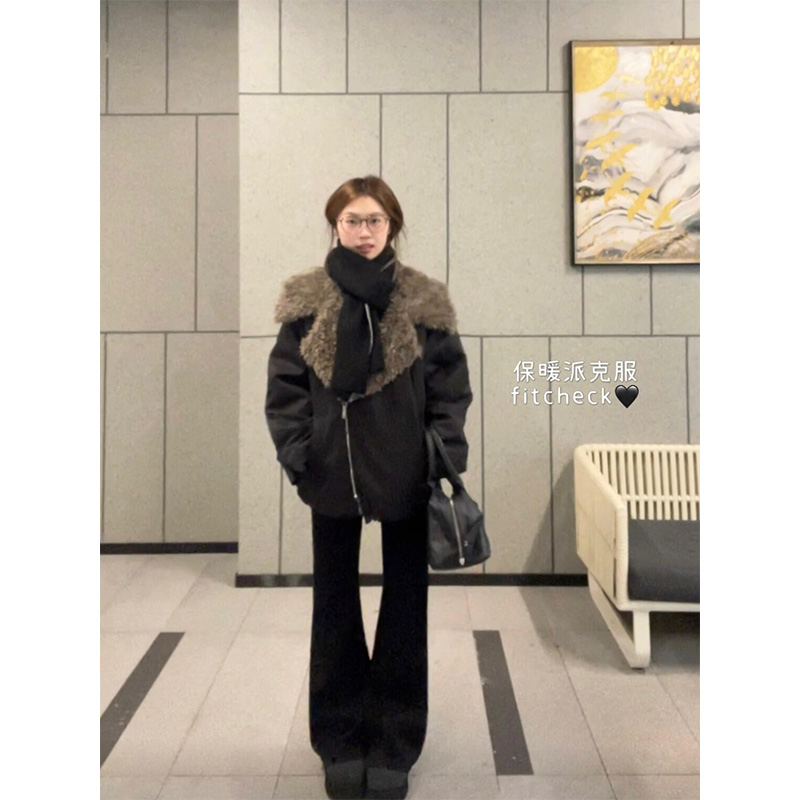 2025秋冬新款毛绒翻领派克棉服外套高腰显瘦微喇裤套装
