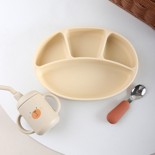 宝宝硅胶分格吸盘餐盘防尘盖 婴儿专用辅食餐具 儿童吃饭碗盘