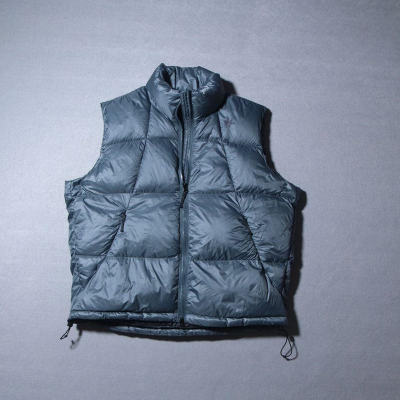 男立领轻量蓬松羽绒马甲