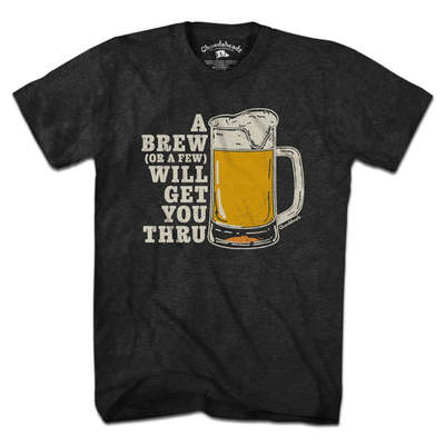 一杯啤酒会让你度过难关短袖T恤