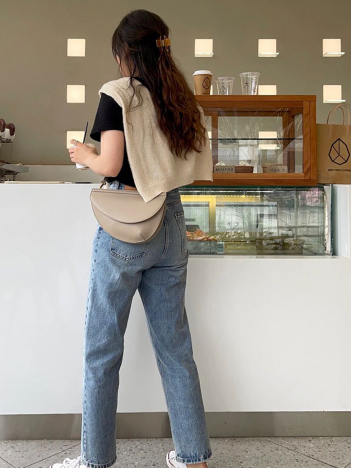 LIGHT BLUE JEANS WOMENS SPRING SUMMER 2024 SOUTH KOREA DONGDAEMUN NEW STRAIGHT LEG LOOSE FASHION SLIM HIGH-WAISTED PANTS