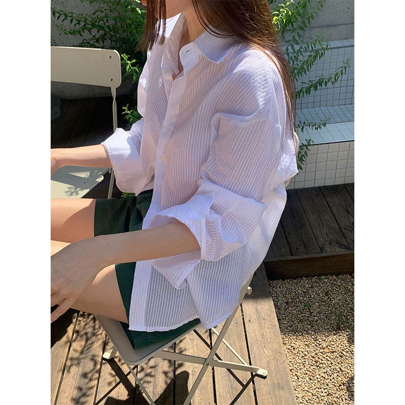 [SPOT] WHITE STRIPED SHIRT WOMENS 2024 SPRING SUMMER DONGDAEMUN CASUAL SHIRT LONG SLEEVE FRENCH AGE REDUCTION TOP