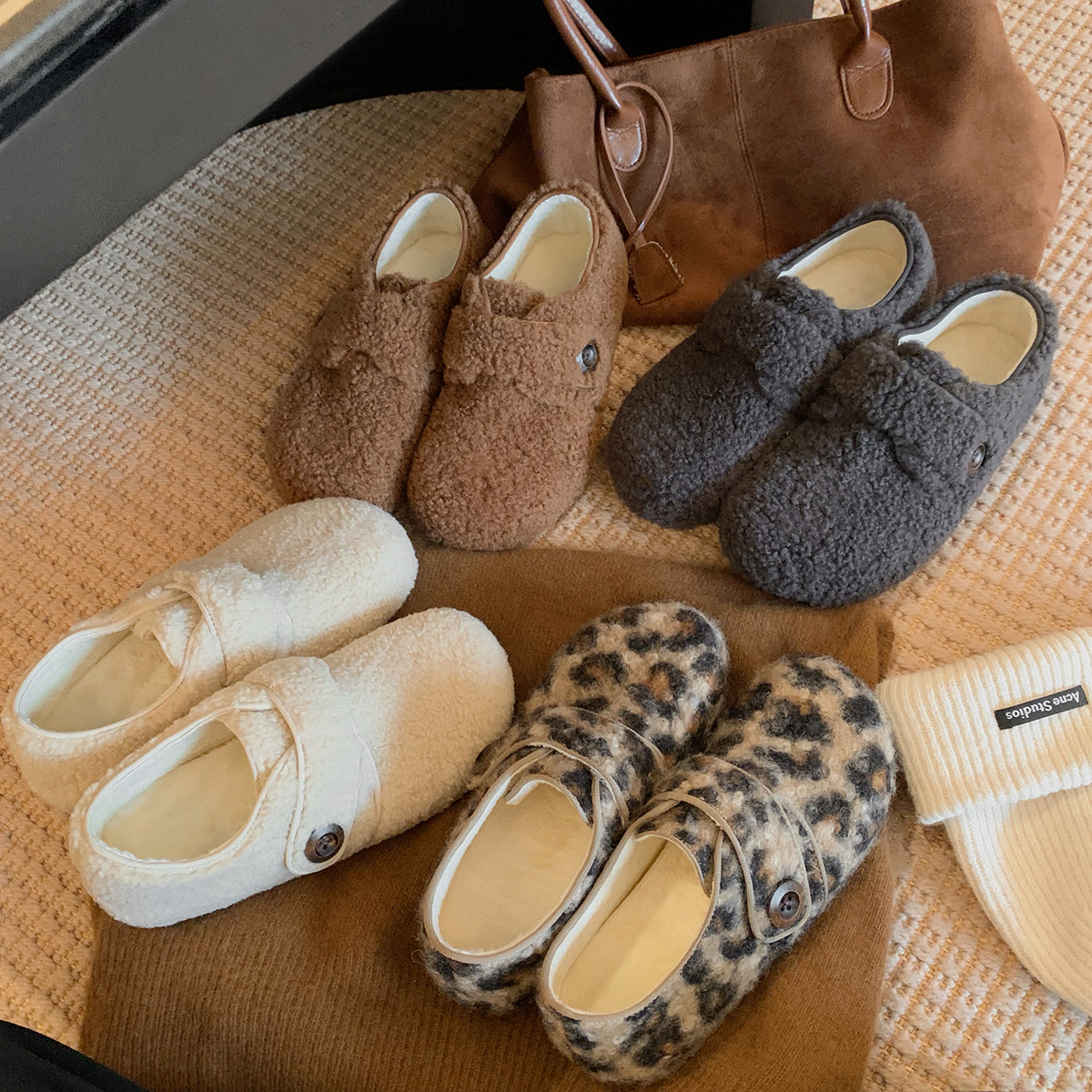 现货秒发！葡萄妈同款 内增高6cm超暖毛毛鞋纽扣加绒豹纹勃肯鞋女