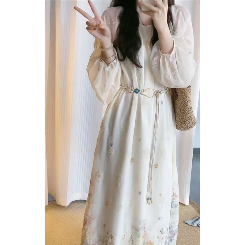 法式复古茶歇刺绣防晒连衣裙2025春夏季新款宽松显瘦超仙女长裙子