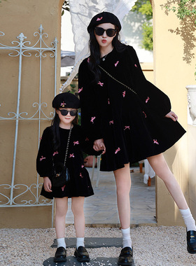 亲子装秋冬新款母女装连衣裙韩系甜美蝴蝶结丝绒礼服裙精致连衣裙