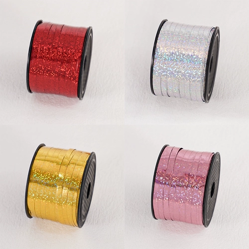 Воздушный шар, лента, детское свадебное платье, вечернее платье