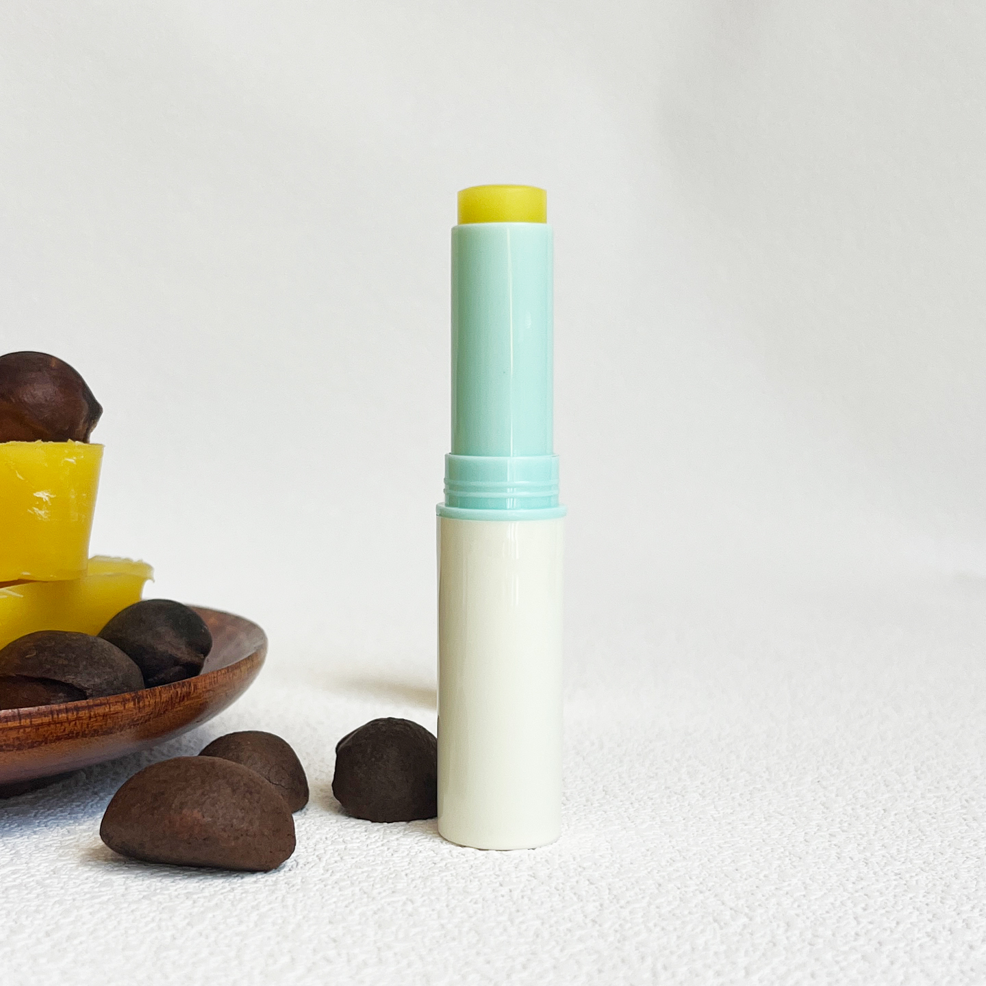 山茶油桂花保湿润唇膏