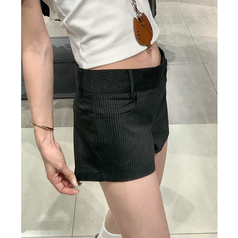 灰色条纹休闲西装短裤夏薄款外穿图片