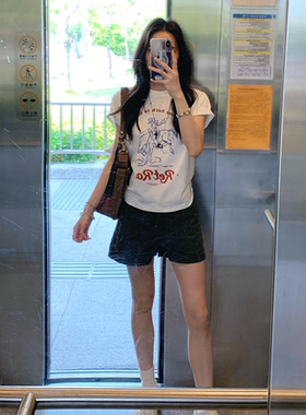 军绿色工装牛仔短裤女夏薄款2026新款美式复古高腰显瘦a字五分裤