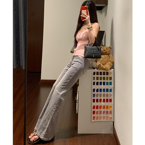 美式浅灰色微喇牛仔裤女2026秋季