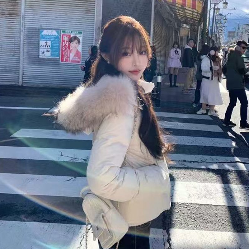 短款羽绒服女2025年新款冬季大毛领小个子显瘦外套女款冬季派克服