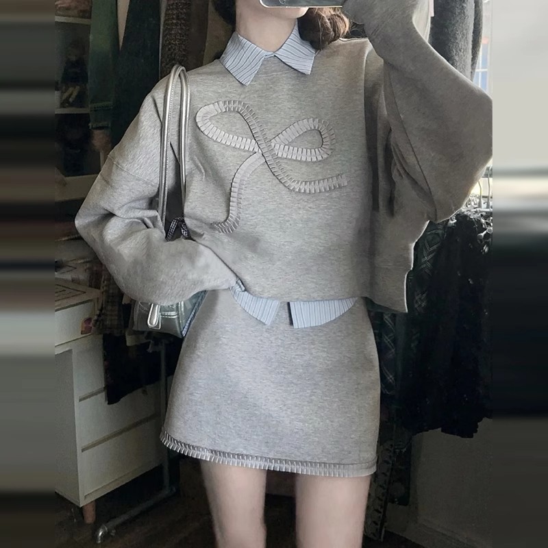 【三件套】蝴蝶结显瘦卫衣女2024秋季新款半身裙一整套休闲运动套图片