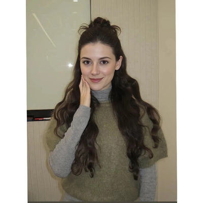 牛油果绿马海毛短袖毛衣两件套