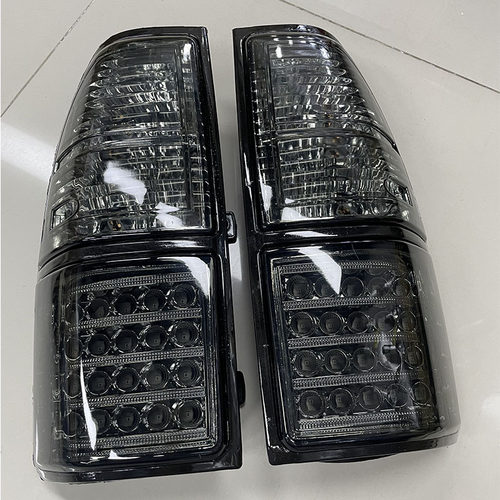 对装尾灯豪鑫总成黑色