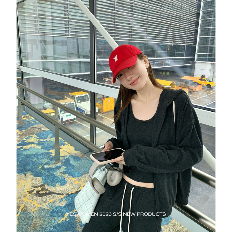 【服饰狂欢夜】小宜定制  AM*V云朵系列·薄连帽卫衣休闲裤套装