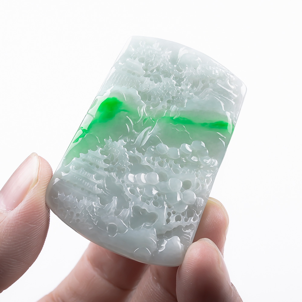 缅甸天然翡翠A货飘阳绿精雕山水牌吊坠男女款玉石挂件项链送礼