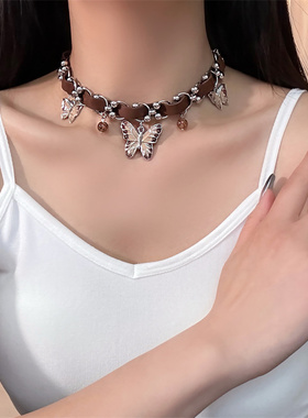 美拉德棕色蝴蝶choker皮革项圈女2025年爆款秋冬百搭脖子颈链配饰