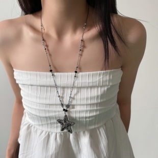 暗黑y2k辣妹个性四叶草锆石长款项链女小众亚文化时尚潮流毛衣链