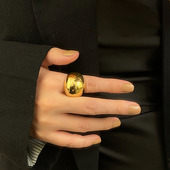 GWE高级感个性 夸张欧美ins风光面几何弧度BV钛钢戒指时髦百搭指环