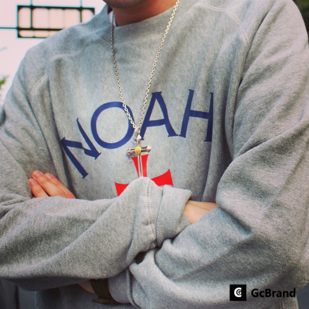 GcBrand FdbF NOAH十字圆领加绒卫衣余文乐衣情侣男女上衣外套厚