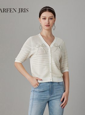 CHARFENJRIS朝峰2025春季新款轻奢减龄设计感V领毛衣开衫