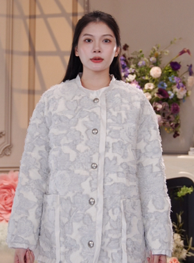 CHARFEN韩版圆领小香风羽绒服双口袋纽扣外套CFF5A328-3069Y