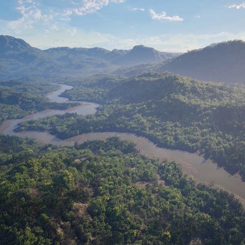 UE5.6高山丘陵森林河流远景Distant Mountains Smooth Hills PCG