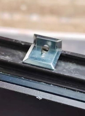 窗户平开隔热平开窗断桥内外挡块配件锁块连接件门窗铝合金锁扣