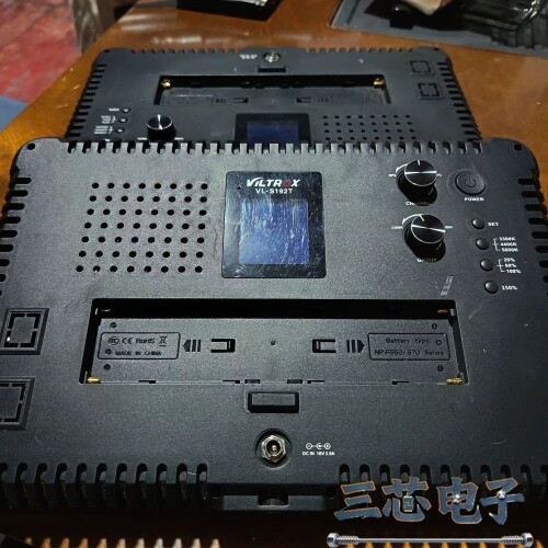 询价·Viltrox VL-S192T摄影补光灯，带柔光板，色温可议价-