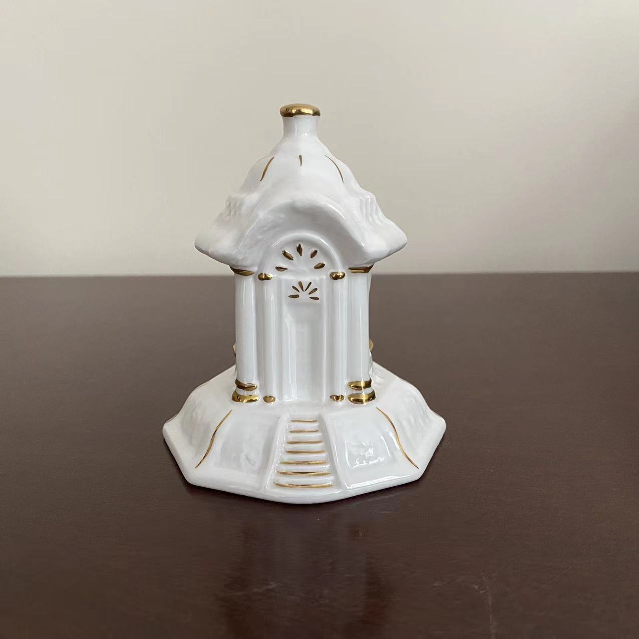 COALPORT 科尔波特 2000年 英国唐宁小屋 英国描金微缩模型瓷房子