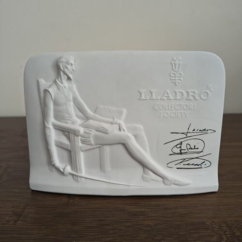 LLADRO 西班牙雅致 人物浮雕装饰瓷摆件 堂吉柯德人像纪念瓷立牌