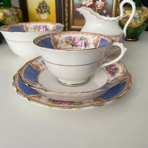 TUSCAN 托斯卡纳 花卉描金广口茶杯 中古老瓷器 奶壶糖缸 蛋糕盘