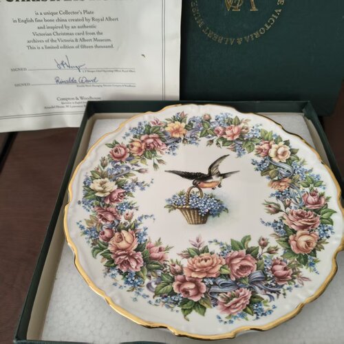 Royal Albert 维多利亚和阿尔伯特博物馆 V&A 1994年圣诞收藏盘