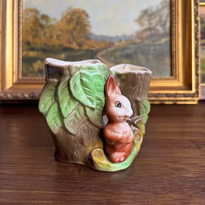 EASTGATE POTTERY 英国老瓷器动物摆件 卡通兔子树桩手工装饰瓷器