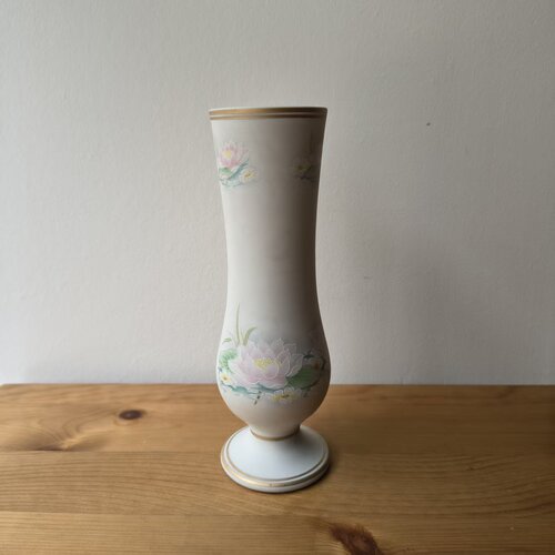 Ibis Aveiro Portugal 葡萄牙中古收藏描金荷花装饰花瓶 陶瓷花器