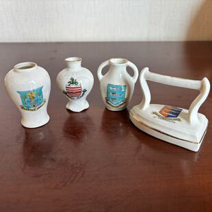 British Manufacture 徽章瓷古董模型迷你瓷摆件 手绘纹章小瓷器