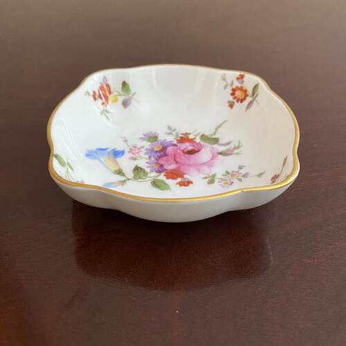 Royal Crown Derby 皇家皇冠德比  英国花束装饰收藏方盘 首饰碟