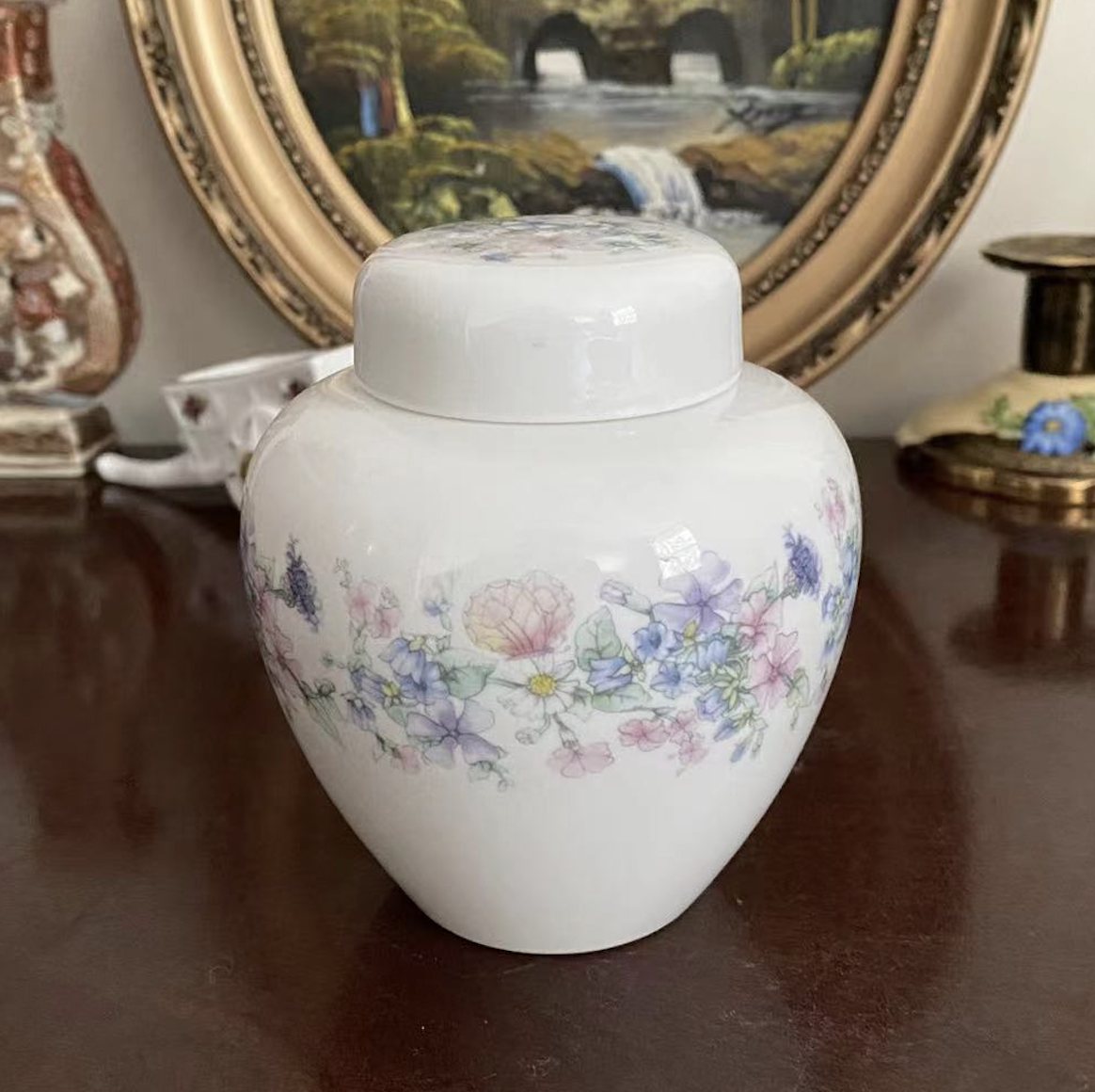 Wedgwood 韦奇伍德 Angela 咖啡罐 英国骨瓷盖罐 中古摆件茶盒