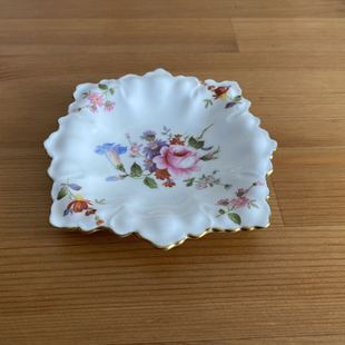 Royal Crown Derby 皇家皇冠德贝 花束描金八角摆件小碟 首饰盘