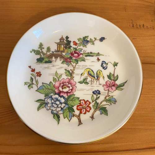 Crown Staffordshire 皇冠斯塔福德郡 Pagoda 收藏盘 英国骨瓷碟