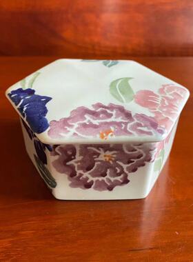 皇家温顿 Royal Winton 手绘六边形瓷盖罐 英国 Tradition 首饰盒