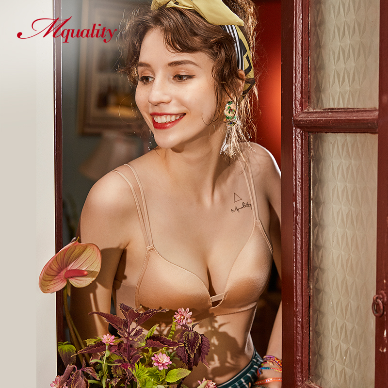 MQÂüÆ·ÖÊпîÈý½Ç±ÄÚÒÂÅ®ÃÀ±³ÎÄÐØÐ¡ÐØ¾Û£ÎÞ¸ÖȦ±¡¿îÐØÕÖ81053