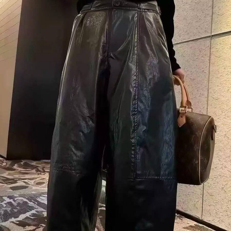 黑色真皮高腰显瘦阔腿休闲长裤