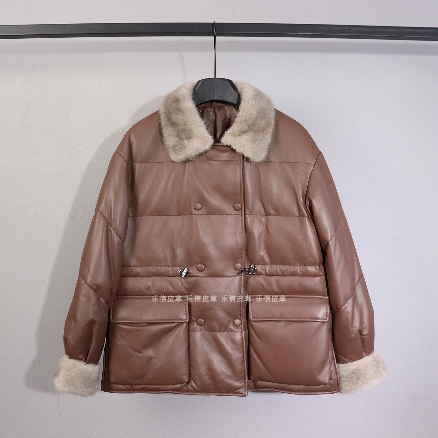 秋冬新款真皮羽绒服女短款水貂毛领羊皮皮衣外套收腰翻领加厚外套