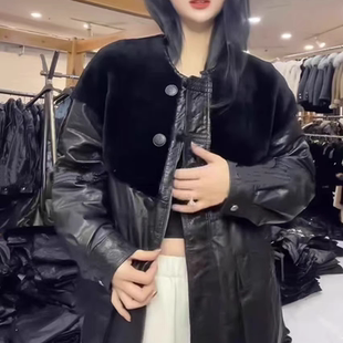 时尚新款真皮油蜡皮皮毛一体皮衣女中长款宽松显瘦高级感羽绒外套