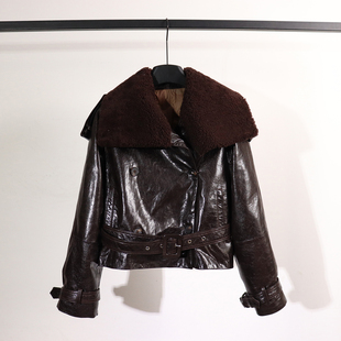 新款时尚真皮皮衣女短款羊羔毛领收系带腰高级感保暖鹅绒夹克外套