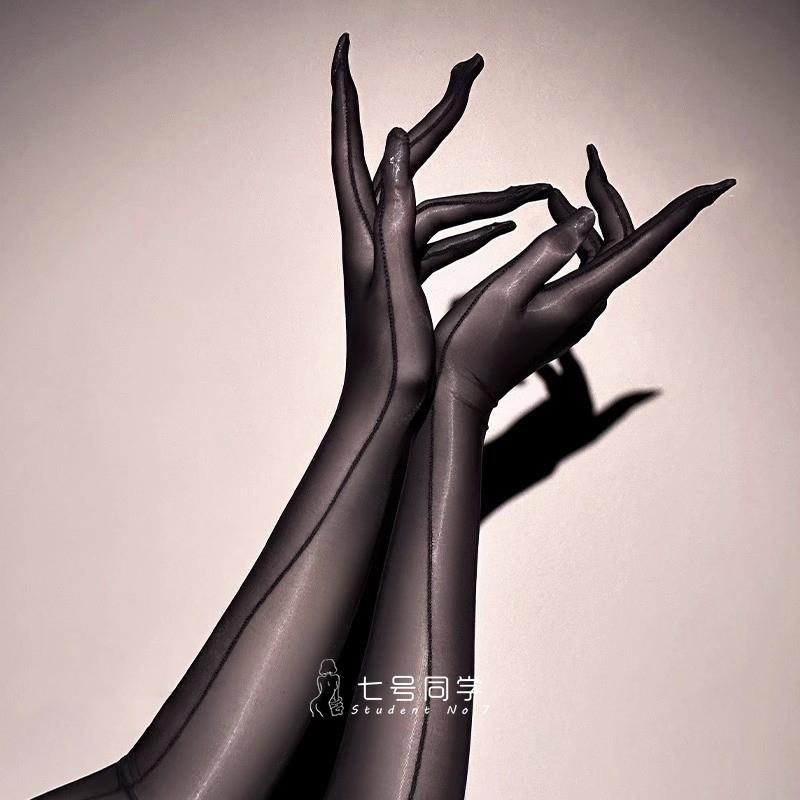 丝袜情调禁欲系大腿根WSU2N 高密马油亮光手丝袜女性感黑丝手套丝